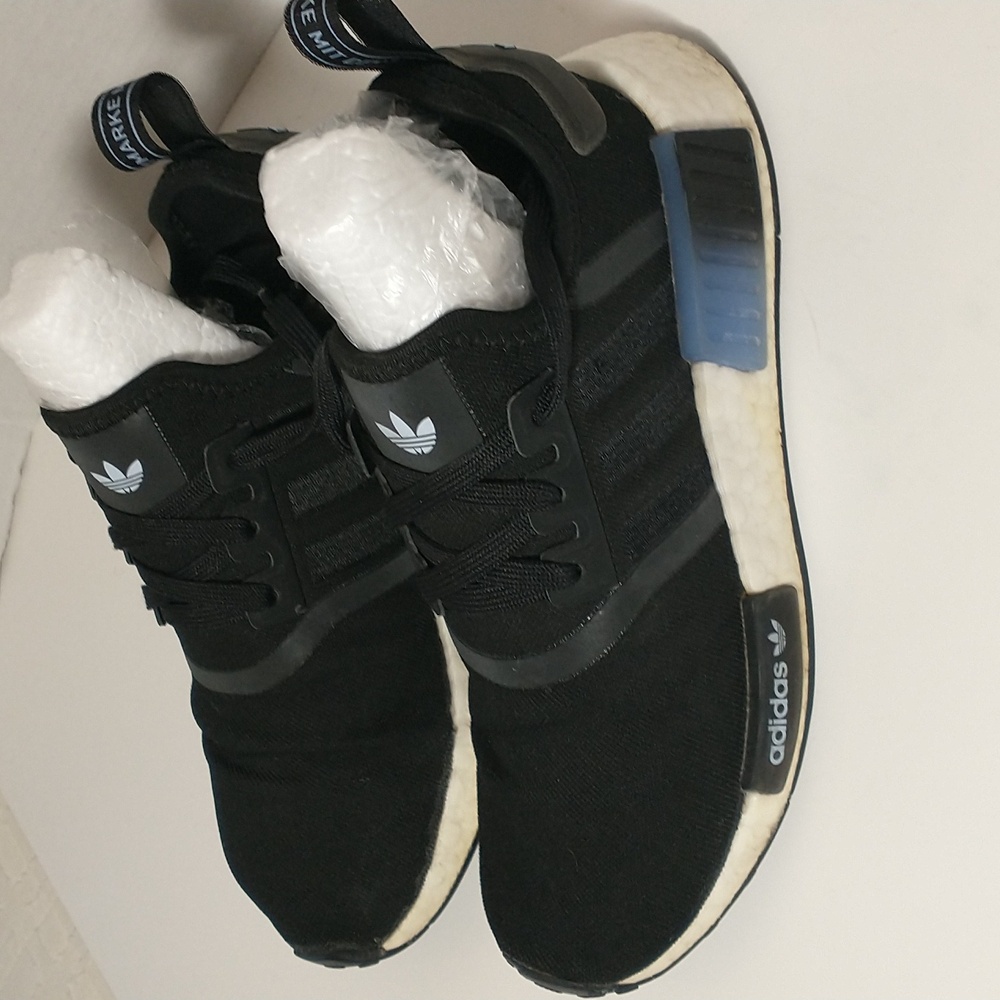 Adidas NMD R1 PrimeBlue, Size 6, Black White‎ And Blue